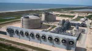 Проекты в заморозке: российский газ испортил будущее американскому СПГ