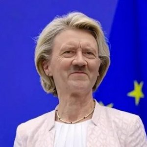 Урсула фон дер Ляйен возмущена ударами России по целям на Украине