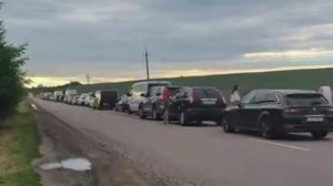 СМИ: украинская молодежь массово увольняется и бежит из страны