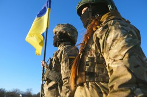 Для чего ВСУ нужны девушки? Пленный военный раскрыл истинную роль женщин в рядах армии Украины