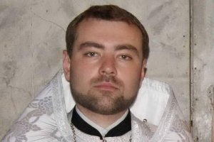 Мобилизация на Украине: в Черкассах священник УПЦ напал с топором на сотрудников ТЦК