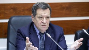 Депутат Макаров: каждый процентный пункт ставки обходится бюджету в 280 млрд рублей