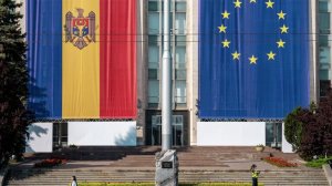 Депутаты в Молдавии обсуждают подкуп законодателей, сообщил источник
