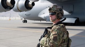 WSJ: США ведут переговоры с "Талибаном" о военном присутствии в Афганистане