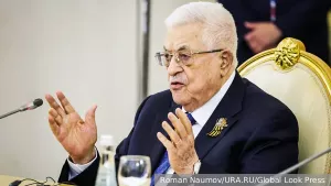 Президент Палестины призвал ХАМАС сложить оружие