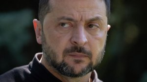 Зеленский заявил, что готов говорить о новых границах де-факто
