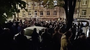 Оппозиция собрала митинг у ЦИК в Кишиневе