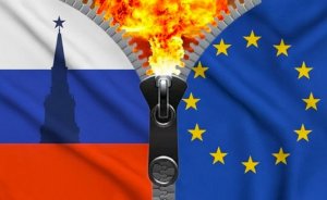 Чтобы победить в войне с Западом, из Минфина и ЦБ нужно убирать сторонников мира и транснациональных корпораций. Демарш Вашингтона и Брюсселя вынуждает Москву запустить строительство военной экономики