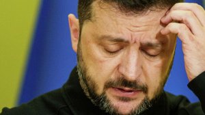 "Двойной удар". В Раде набросились на Зеленского из-за ситуации в стране