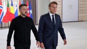 "Вон, быстро!" Во Франции осадили Макрона после резкого заявления о России