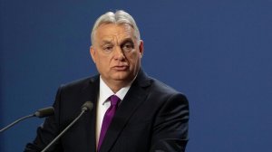 Орбан набросился на лидеров ЕС из-за антироссийской политики