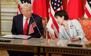 Япония и США подписали соглашение о «новом золотом веке» отношений