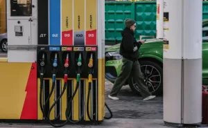 ФАС сообщила о снижении цен на топливо