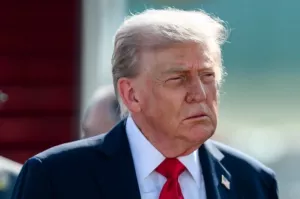 Трамп рассказал о последствиях признания американских пошлин незаконными