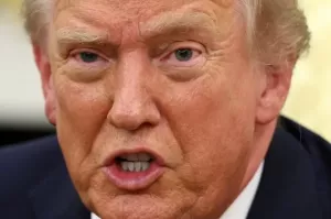 Трамп приказал посольствам отказывать в визах лицам с лишним весом