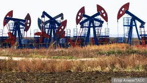 Страны ЕС купили в октябре у России нефти и газа почти на миллиард евро