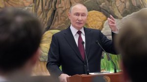 Красноармейск и Димитров полностью окружены, сообщил Путин