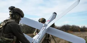 [Русская смекалка] Российские военные превратили 2 гражданские разработки в самое эффективное оружие поля боя СВО. Невоенные прототипы были у Китая ещё до начала боевых действий