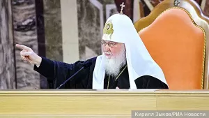 Патриарх Кирилл заявил о тревоге из-за использования ИИ в проповедях