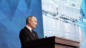 "Добьемся военным путем". Путин выступил с предупреждением Украине