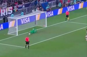 Русский вратарь Матвей Сафонов отразил четыре пенальти подряд в финале межконтинентального кубка