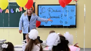 [Погода в доме] Минпросвещения разослало новые правила разрешения конфликтов с учениками. В инструкции руководству школ и колледжей поручено бороться со сплетнями, лицемерием и интригами в коллективах