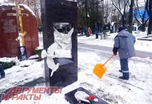 Веру Алентову похоронят рядом с мужем Владимиром Меньшовым