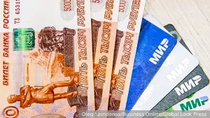 «Сбер» раскрыл ежемесячные траты россиян в 2025 году