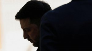 Зеленский дернулся в кресле после шутки Трампа о коррупции