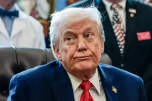 Ларри Джонсон заявил, что Трамп подал сигнал России с помощью атаки на Венесуэлу