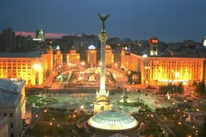 МИД РФ опроверг причастность России к повреждению посольства Катара в Киеве