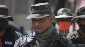 Предатели, истерички и пурга Рыжего