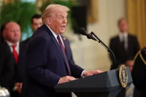 На Западе сообщили о важном послании Трампа для человечества: о чем хочет рассказать президент США. Daily Star: Трамп скоро объявит самую важную новость в истории человечества