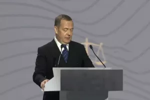 Медведев предупредил: Гренландия может стать для Трампа политической ловушкой