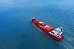 Отпор пиратам Макрона: офицер сказал о расплате Франции за захват танкера