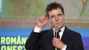 Президент Румынии отказался от идеи референдума об объединении с Молдавией