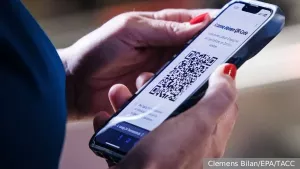 Центробанк решил ввести единый QR-код для любых платежей