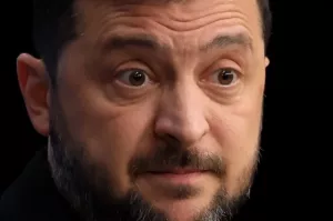 В Китае Зеленского назвали сумасшедшим из-за его военных приказов