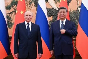 Путин поздравил Си Цзиньпина с Новым годом и наступающим праздником весны