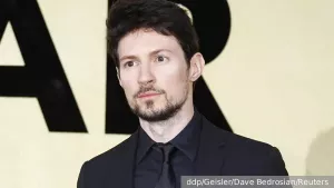 Дуров посоветовал держаться подальше от Франции