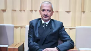 Богомолов попросил снять его с поста и. о. ректора Школы-студии МХАТ