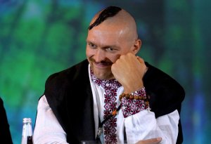 «Бандера для меня не герой», – Усик наговорил лишнего лже-президенту Польши