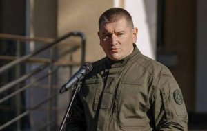 Украинский чиновник заявил, что нашел более $653 тыс. в гараже у бабушки