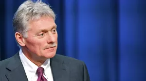 СВО превратилась в противостояние России с Западом, заявил Песков