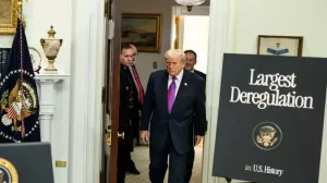 Слишком выгодно России: почему Трамп колеблется с нападением на Иран