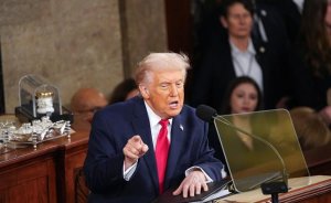 Трамп в гневе: «Путин то, Путин сё… А он должен был просто сказать — я хочу заключить мир» 28 февраля 2025 года президент США со скандалом выгнал Зеленского из Белого дома. Что изменилось?