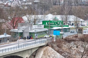 «Мы настоятельно не рекомендуем, но люди всё равно тянутся в Россию» – глава МВД Эстонии