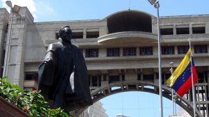 Провал Вашингтона - Венесуэла и Колумбия прорвали санкционную блокаду США