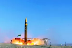 Унижение Пятого флота США: Иран отправил в бегство суперкорабли в проливе