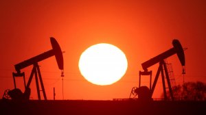 The Economist: Иран зарабатывает на продаже нефти вдвое больше, чем до конфликта